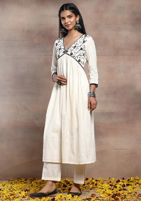 White V-Neck Embroidered Cotton Kurta With Pants And Dupatta - Image 3